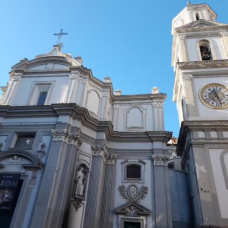 "Dint E Viche E Napule" Guest House Napoli Exterior foto