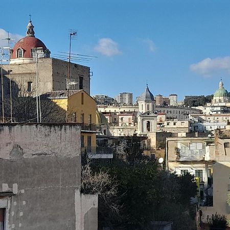 "Dint E Viche E Napule" Guest House Napoli Exterior foto